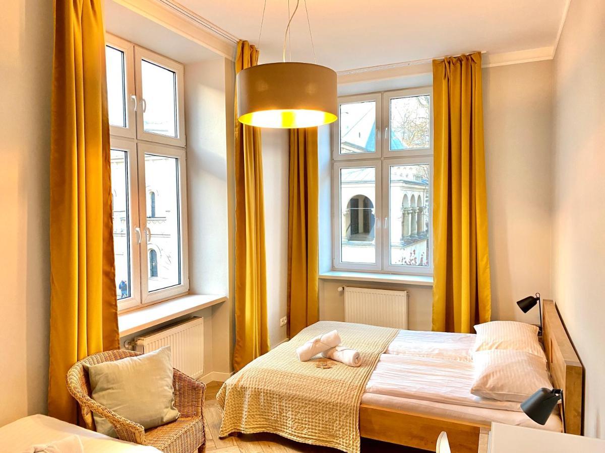 Faust Apartments In The Heart Of Kazimierz By Mint Apartment Краков Экстерьер фото